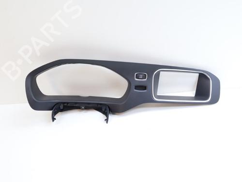instrument-cluster-volvo-v40-hatchback-525-d4-3139336331389535313931073873139310-2012-2013-2014-2015-2016-2017-2018-2019-19701248 main image