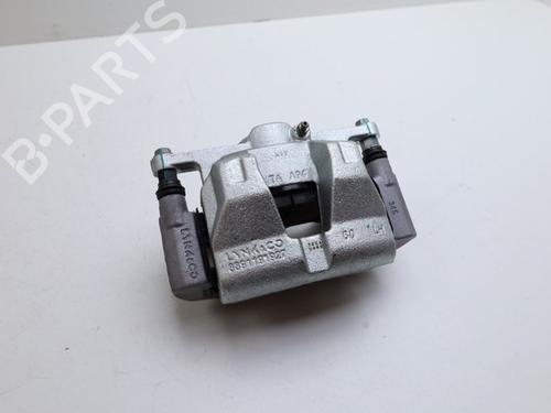 Used Left front brake caliper Left front brake caliper LYNK & CO 01 1.5 PHEV (280 hp) 35792682 35792682