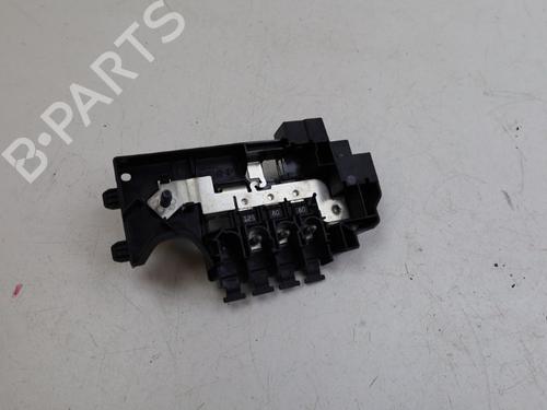 Used Fuse box MERCEDES-BENZ A-CLASS Saloon (V177) A 250 e (177.186) (218 hp) 27238915