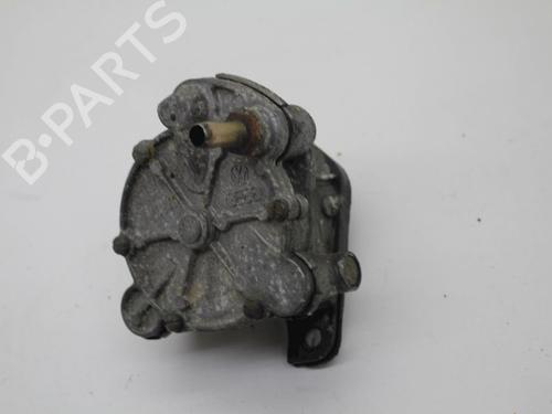 Used Vacuum pump VOLVO 240 (P242, P244) 2.4 Diesel (82 hp) 18612518