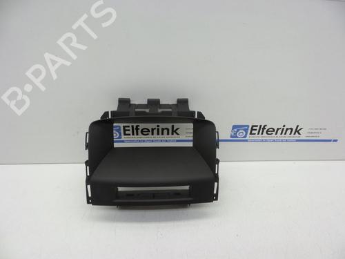 Mittelkonsole Mittelkonsole OPEL ASTRA J Sports Tourer (P10) 1.4 Turbo (35) (140 hp) 18627764 18627764