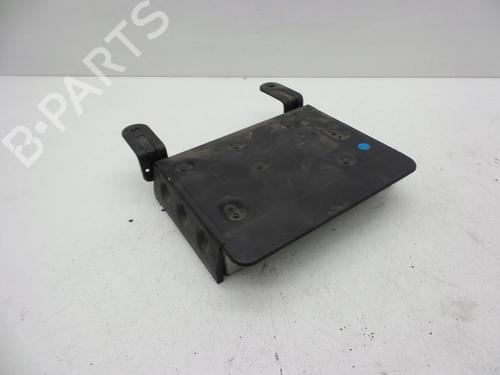 radio-volvo-v40-hatchback-525-d2-3138431731384316-2012-2013-2014-2015-2016-2017-2018-2019-18622628 main image