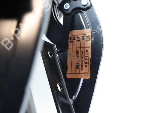 Armrest / Center console LYNK & CO 01 PHEV | BP21197537I20 - Image 5