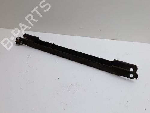 Braço suspensão trás direito Braço suspensão trás direito 18638512 18638512