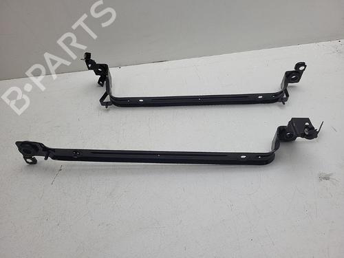 Støtte Støtte LYNK & CO 01 1.5 PHEV (280 hp) 39885695 39885695