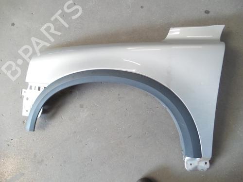 Used Left front fenders VOLVO XC90 I (275) D5 AWD (185 hp) 18877813