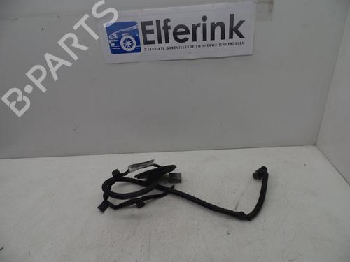 electric-cable-volvo-v40-hatchback-525-d2-3131453455v8f00t4-2012-2013-2014-2015-2016-2017-2018-2019-18616106 main image