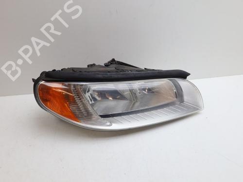 Faro derecho VOLVO V70 III (135) 2.0 D (136 hp) 32229073