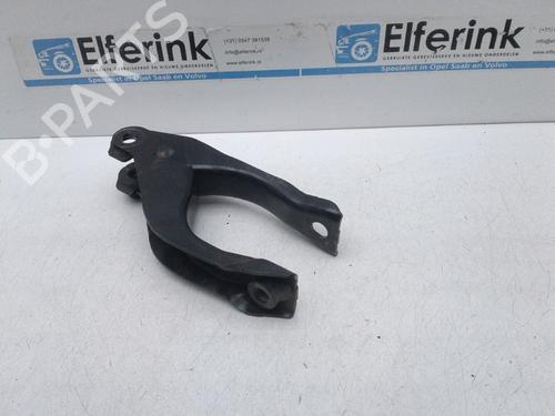 Used Engine mount Engine mount OPEL ASTRA K Sports Tourer (B16) 1.2 Turbo (35) (110 hp) 18631346 18631346