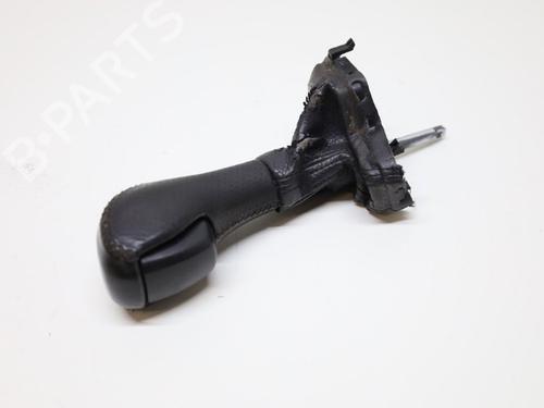 Used Shift knob Shift knob VOLVO V70 II (285) D5 (163 hp) 34718952 34718952