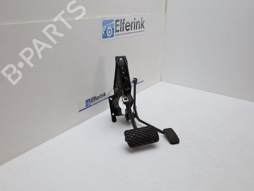 Used Pedal Pedal SAAB 9000 Hatchback 2.3 -16 CSE Eco Power (170 hp) 18635257 18635257