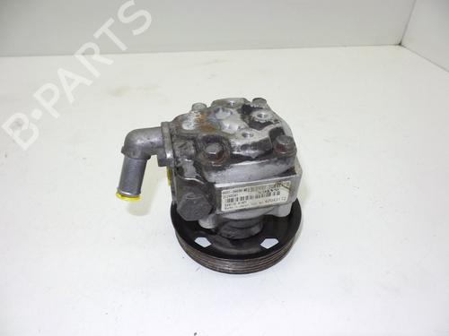 Used Steering pump VOLVO S80 II (124) D5 (185 hp) 18623525