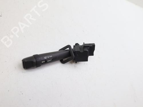 Used Steering column stalk VOLVO V70 II (285) 2.4 (140 hp) 28063657