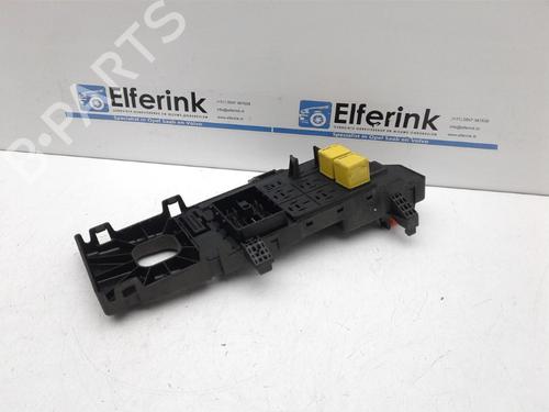 Used Fuse box SAAB 9-3 (YS3F, E79, D79, D75) 1.8 i (122 hp) 18629582
