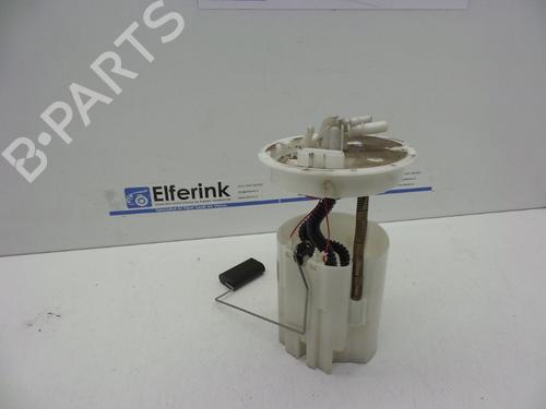 Used Fuel pump VOLVO V40 Hatchback (525) D2 (114 hp) 18626545