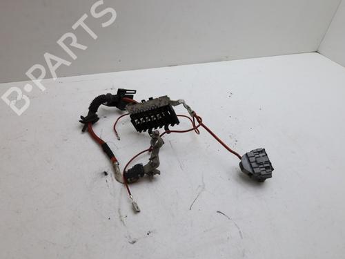 cable-volvo-xc60-i-suv-156-2008-2009-2010-2011-2012-2013-2014-2015-2016-2017-2018-32287416 main image