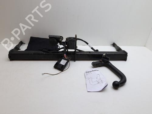 Used Tow ball/Mechanism Tow ball/Mechanism LYNK & CO 01 PHEV (261 hp) 34719000 34719000