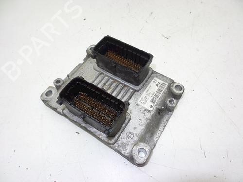 Used Electronic module OPEL CORSA D (S07) 1.4 (L08, L68) (90 hp) 18623583