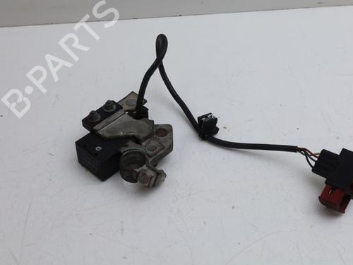 Outra SAAB 9-3 (YS3F, E79, D79, D75) 2.0 t (175 hp) 30769527