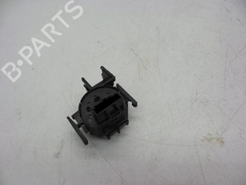 Used Switch OPEL CORSA C (X01) 1.4 (F08, F68) (90 hp) 18625102
