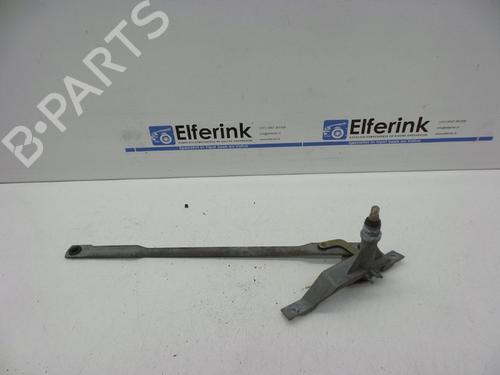 Used Front wipers mechanism VOLVO 240 Kombi (P245) 2.0 (111 hp) 18626933