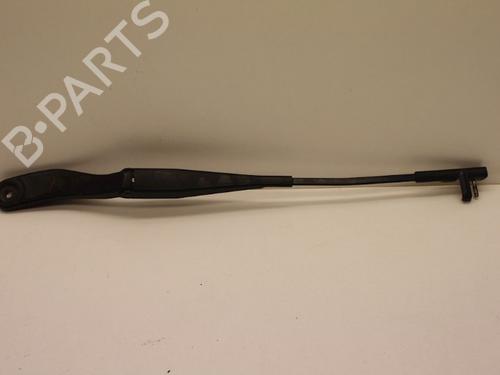 Used Front windshield wiper arm Front windshield wiper arm VOLVO S40 II (544) T5 (220 hp) 18610891 18610891