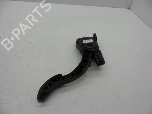 Used Pedal Pedal VOLVO V70 III (135) 1.6 D (109 hp) 18623074 18623074