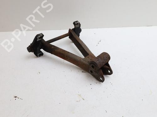 Venstre fortil bærearm SAAB 900 I Convertible 2.0 S Turbo-16 (141 hp) 30853954