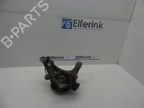Used Right front steering knuckle OPEL SIGNUM Hatchback (Z03) 2.2 direct (F48) (155 hp) 18627681