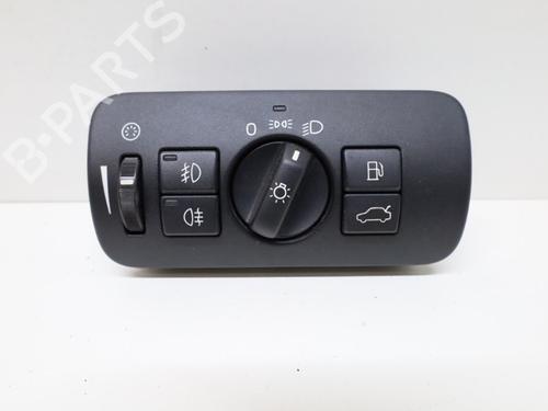 Used Headlight switch VOLVO V70 III (135) 2.0 D (136 hp) 32520002