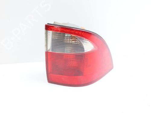 Højre baglygte SAAB 9-5 Estate (YS3E) 2.3 t (185 hp) 30335468