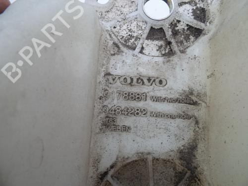 Windscreen washer tank VOLVO S60 I (384) 2.4 Bifuel (LPG) | BP18613486C113 
