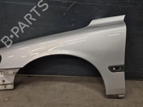 Used Left front fenders VOLVO V70 II (285) 2.4 T (200 hp) 25047581