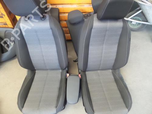 Sæde sæt Sæde sæt OPEL CORSA F (P2JO) 1.2 (68) (101 hp) 18629153 18629153