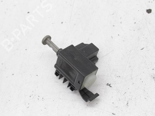 Used Switch Switch VOLVO V70 III (135) 2.0 D (136 hp) 18612247 18612247