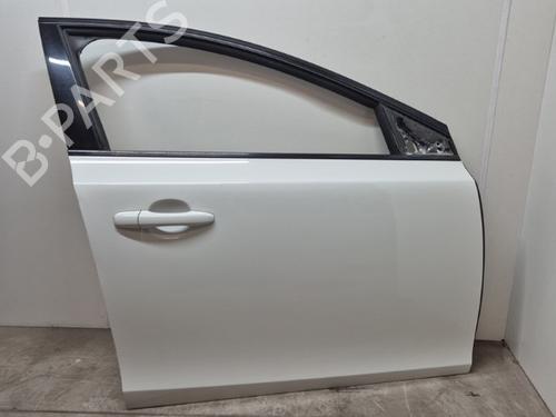 Used Right front door VOLVO V40 Cross Country (526) D2 (114 hp) 32229048