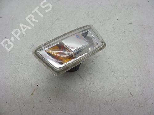 Used Left side indicator Left side indicator 18619461 18619461