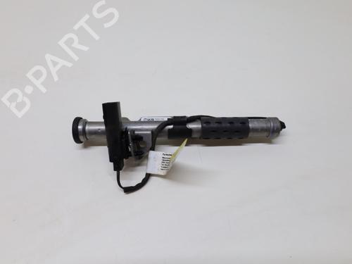 Otra Otra VOLVO V60 II (225) T4 (190 hp) 33984608 33984608