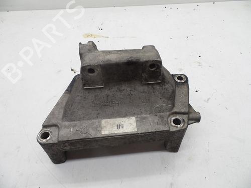 Used Engine mount OPEL COMBO Box Body/MPV 1.3 CDTI 16V (69 hp) 18614885