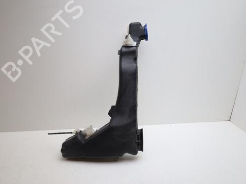 Used Windscreen washer tank Windscreen washer tank 37405202 37405202