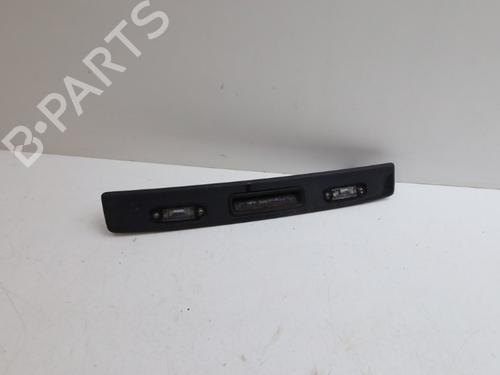 Used Licence plate light VOLVO V70 III (135) 2.0 T (203 hp) 32087164