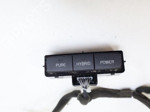 Used Switch Switch VOLVO V60 I (155) D6 Hybrid AWD (280 hp) 18637758 18637758