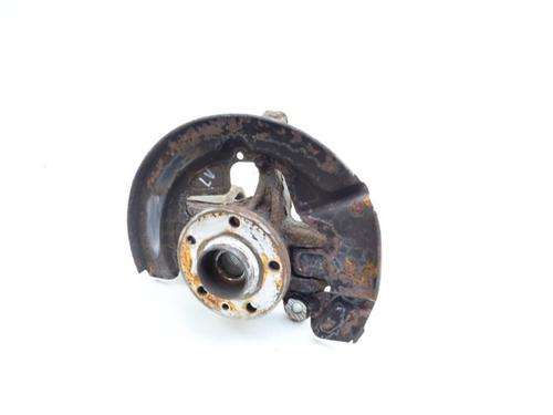 Used Left front steering knuckle Left front steering knuckle VOLVO V70 III (135) 2.0 D (136 hp) 33656213 33656213