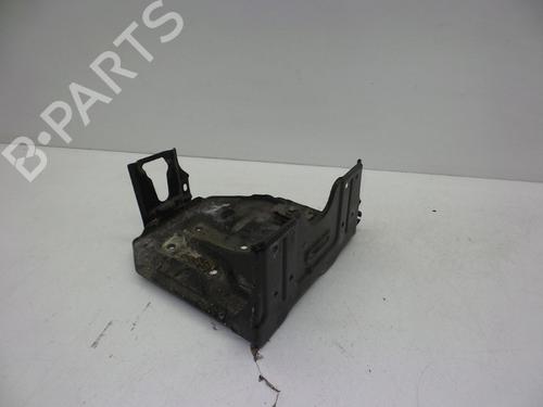 Støtte Støtte OPEL AGILA B (H08) 1.0 (F68) (65 hp) 18623777 18623777