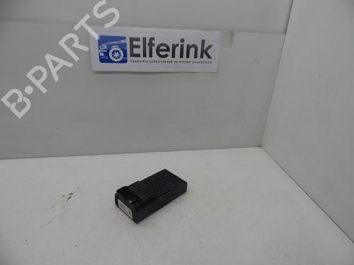 Used Fuse box Fuse box 18615264 18615264