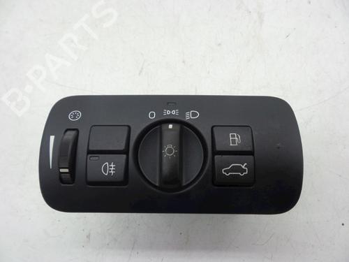Used Headlight switch Headlight switch 18620108 18620108