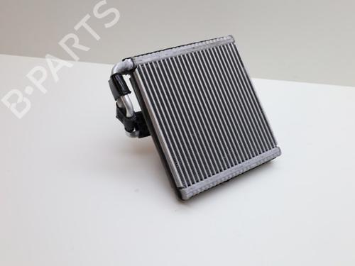 Air conditioning evaporator LYNK & CO 01 PHEV | BP18636460M109 - Image 3