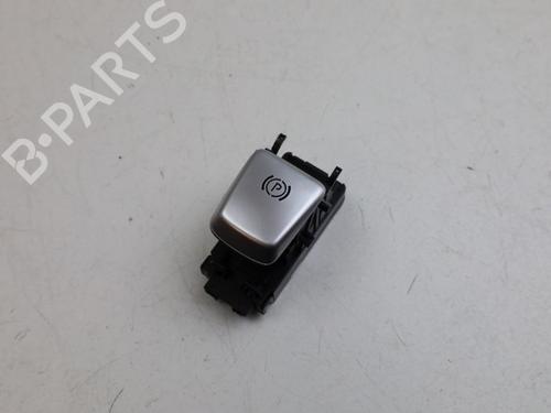 switch-mercedes-benz-c-class-w205-2013-2014-2015-2016-2017-2018-2019-2020-2021-2022-2023-31956682 main image