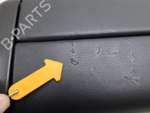 Used Armrest / Center console Armrest / Center console 37201834 37201834