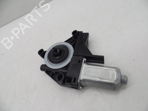 Used Electronic module Electronic module VOLVO V40 Hatchback (525) T2 GTDi (120 hp) 18615404 18615404